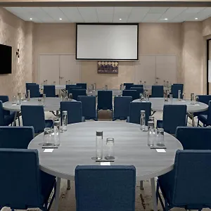 Courtyard By Marriott World Trade Center Area *** Нью-Йорк